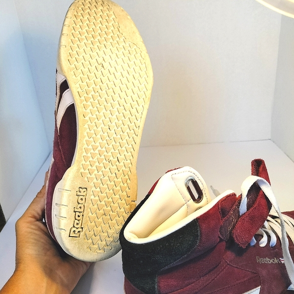 Reebok's EX-O high fit maroon classic high tops size men's 9. - Picture 7 of 8